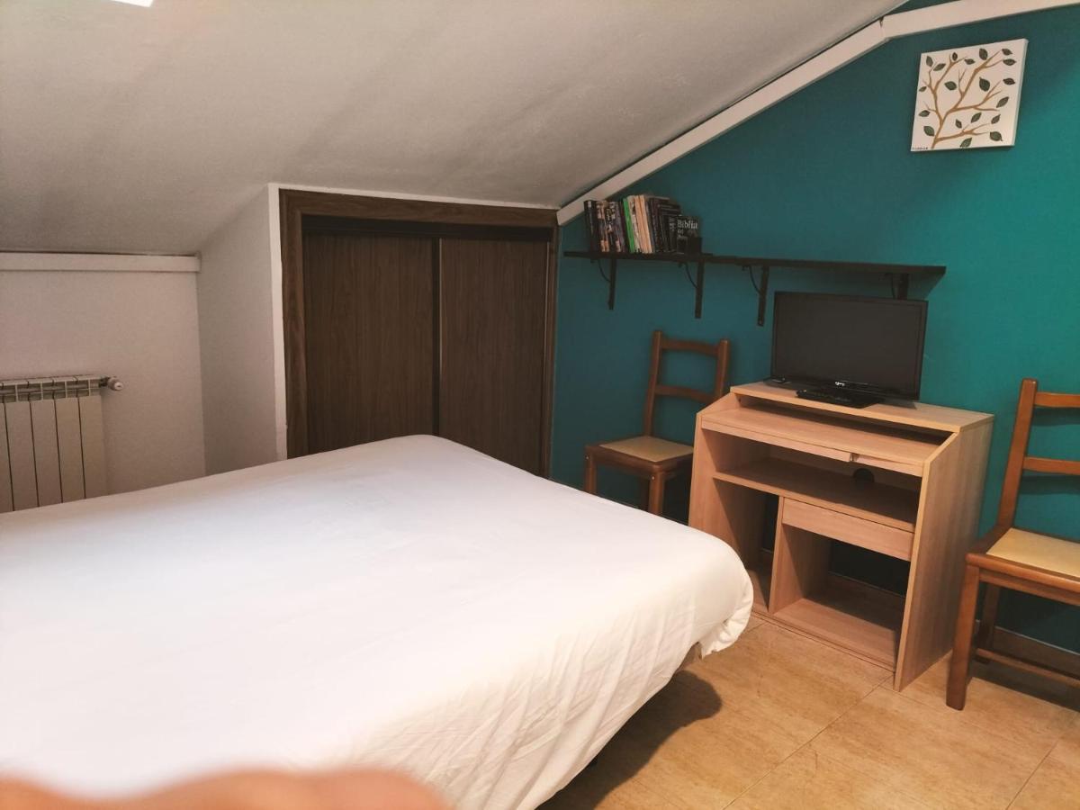 Hostal El Descanso Madrid Eksteriør bilde